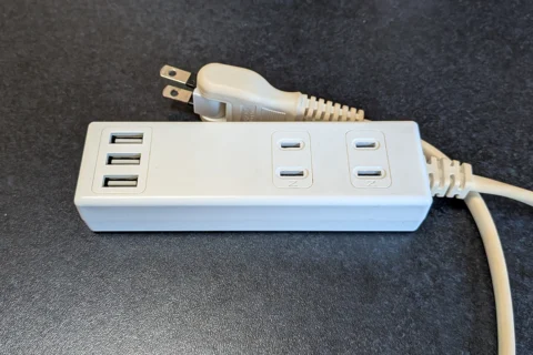 現在使用している電源タップ